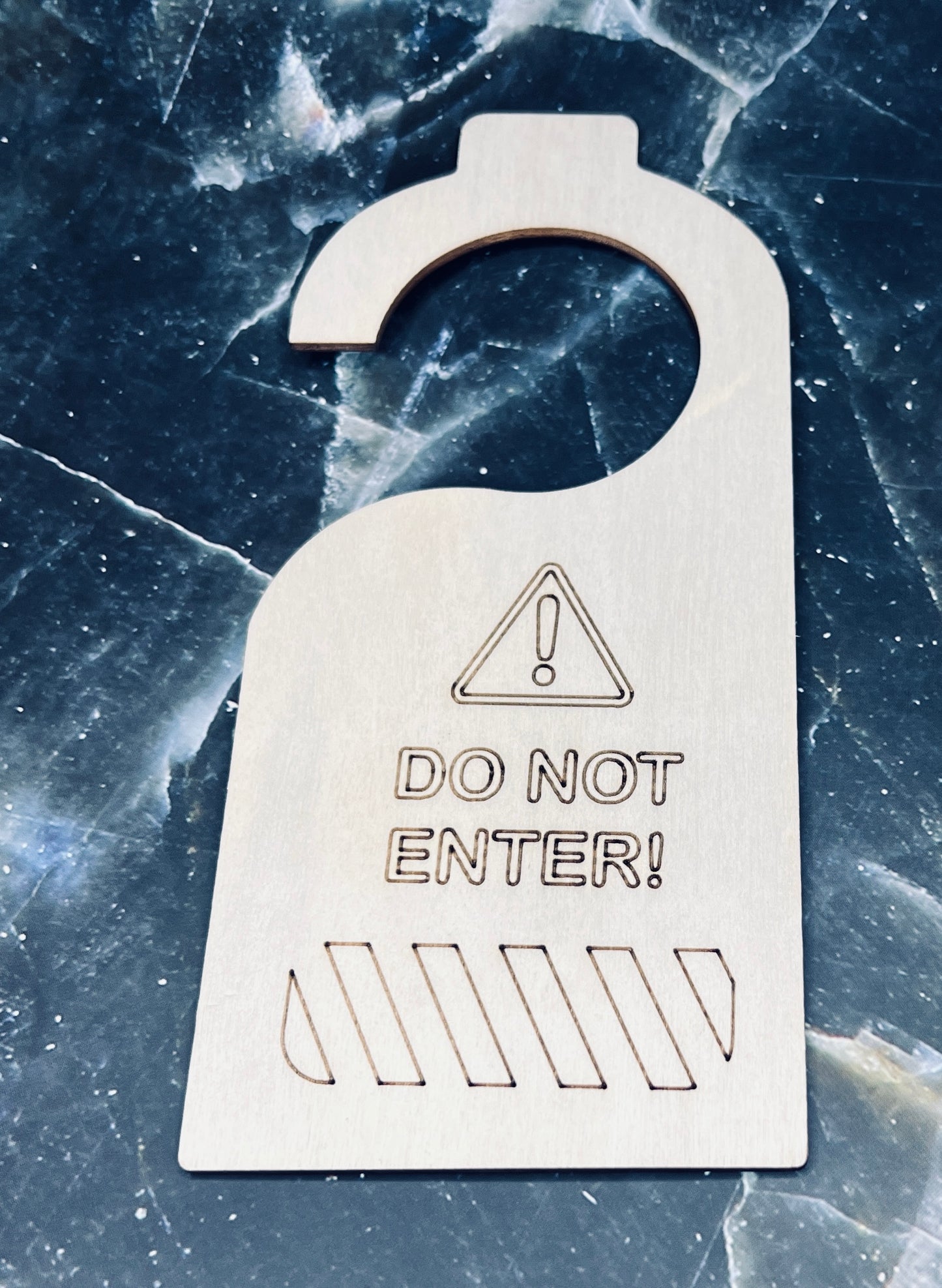 Wooden Door Handle Hanging Sign – Versatile for Door Decoration and Clothes Spacer